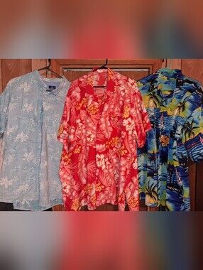 Three Hawaiian Men's Button Up Shirts